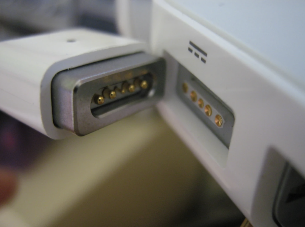 magsafe 3 magnetic chargers